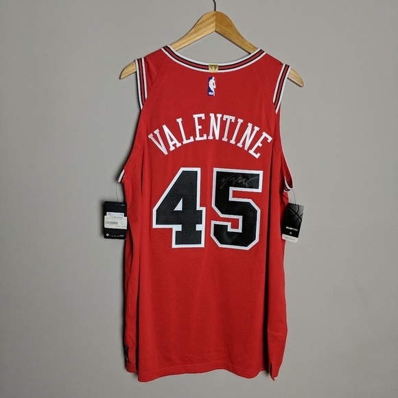 NWT Autographed Denzel Valentine #45 Jersey XL - Picture 6 of 7